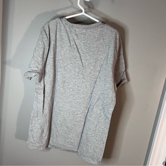 Gap T shirt - Picture 4 of 4